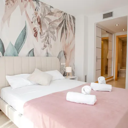 Florida Spacious Luxury Renovated 2025 Lloret de Mar