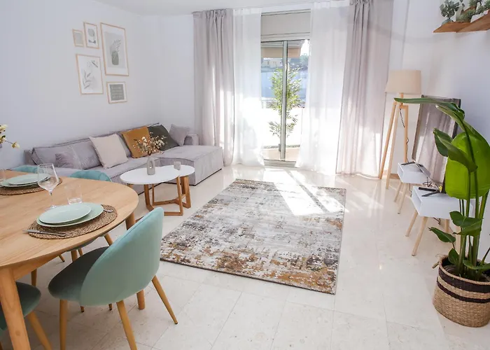 Апартаменти Florida Spacious Luxury Renovated 2025 *